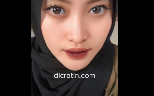 Viral Putri Cewek Jilbab Tiktoker Tobrut Suka Bugil Colmek