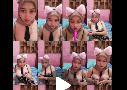 Caca Janda Jilbab Semok Colmek pake Dildo